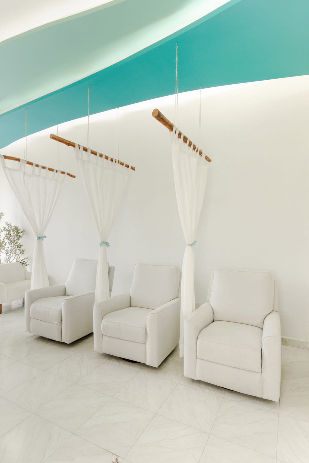 Infusion room where therapy is administered at Regeneris